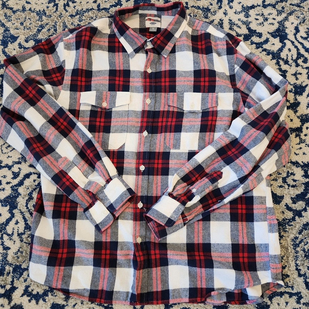OLD NAVY MEN'S XL FLANNEL IN EXCELLENT CONDITION!